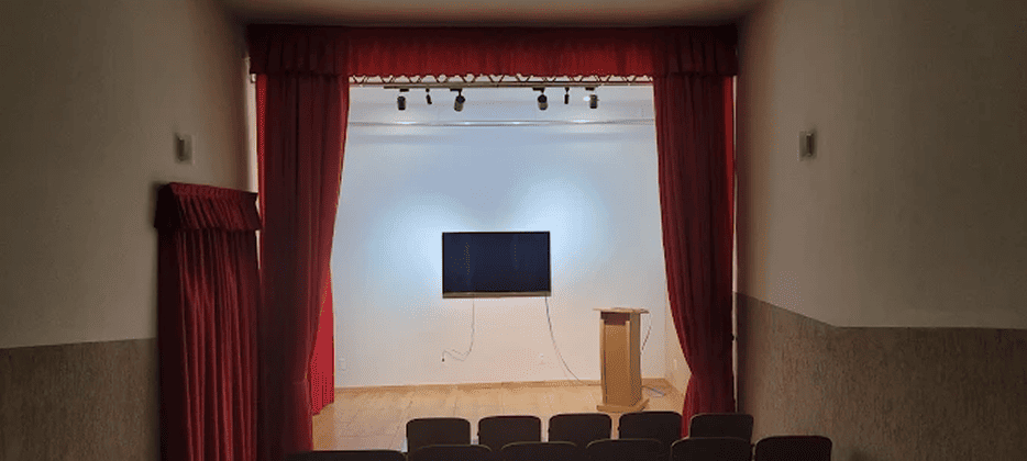 Teatro moderno da American Power para apresentações